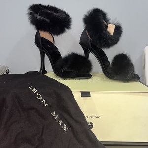 NIB Leon Max Elite Black Satin & Rabbit Fur Ankle Strap Heels Shoes